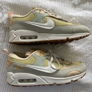 Nike lifestyle shoes